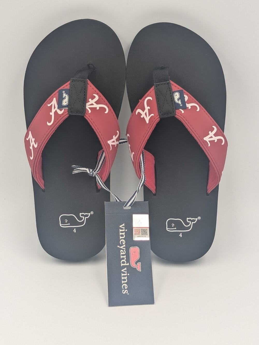 Vineyard Vines Alabama Crimson Tide Youth Size 4 Flip Flops Sandals Game Day NWT